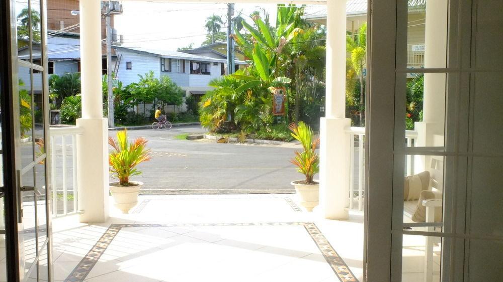 בוקס דל טורו Tropical Suites Hotel מראה חיצוני תמונה